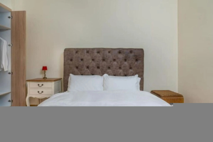 Athenian elegant apt near Acropolis
