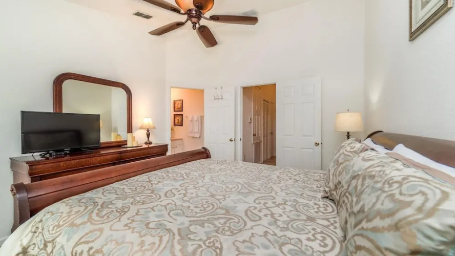 Fitzclarence Villa 7661