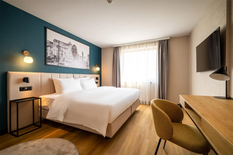 Standard Double room with view