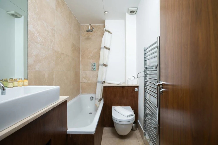 2 BED Flat in Swiss Cottage