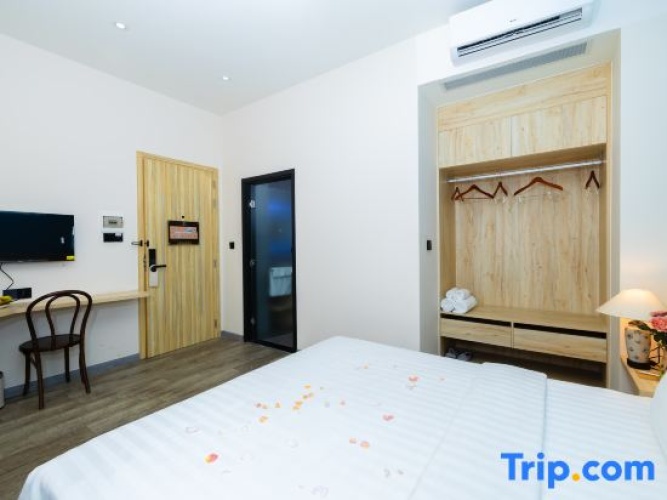 Superior Twin room with view