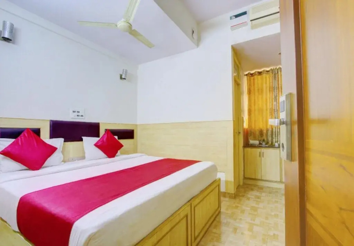 OYO 7897 Status Suites