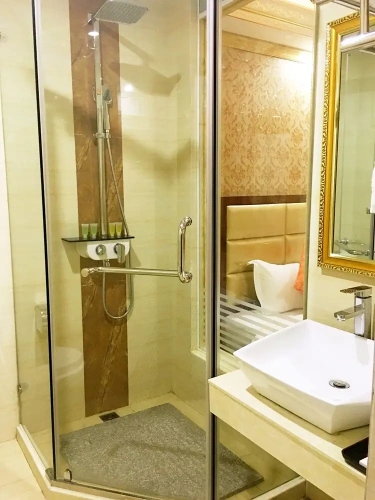 Deluxe Twin room with view