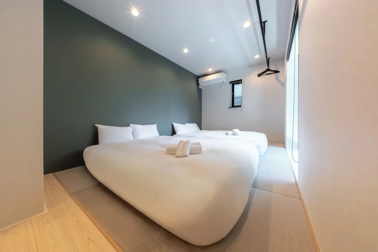 Quadruple Apartment