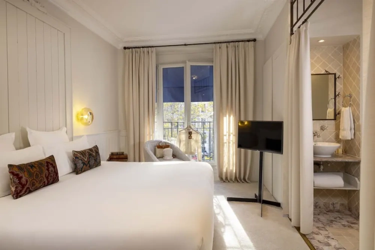 Prestige room