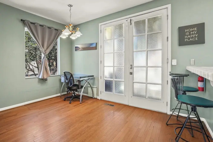 Beautiful 2BR in Silver Terrace