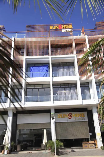 Sunshine Hotel