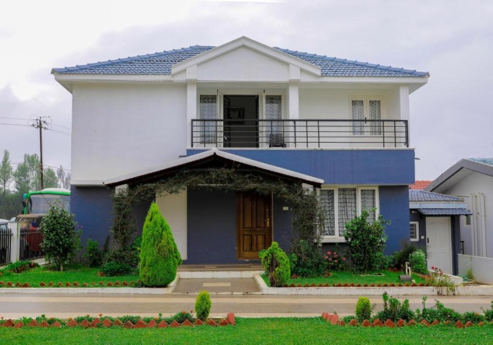 3 Bedrooms Apartment