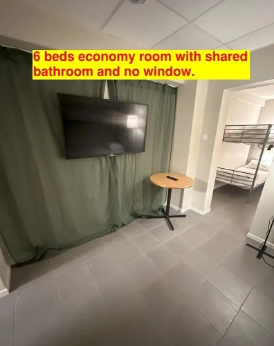 Economy room