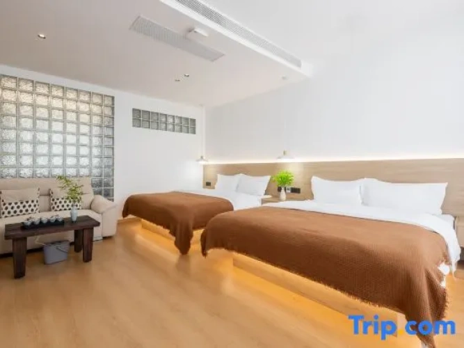 Deluxe Double Suite
