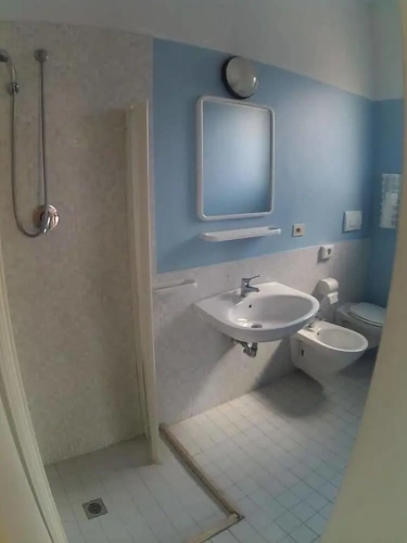 Standard Triple room with balcony