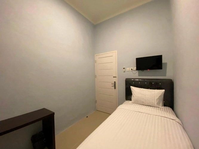 Hsp Residence by OYO Rooms