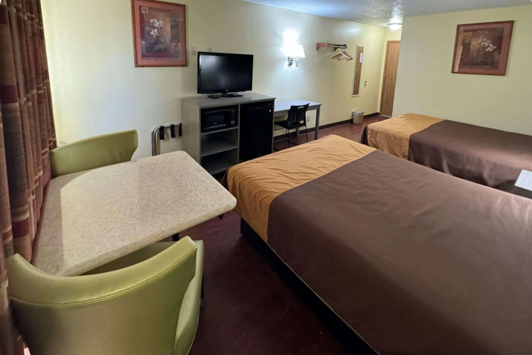 Rodeway Inn