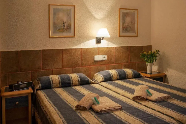 Apartamentos Portu Saler