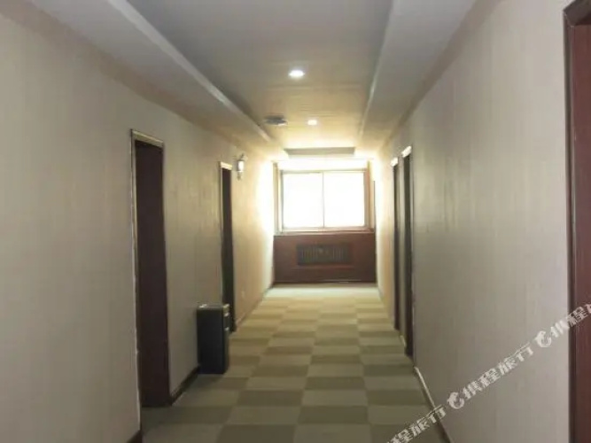 Yunhan Plaza