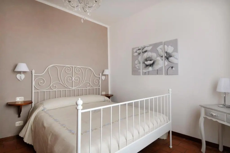 2 Bedrooms Apartment with sea view