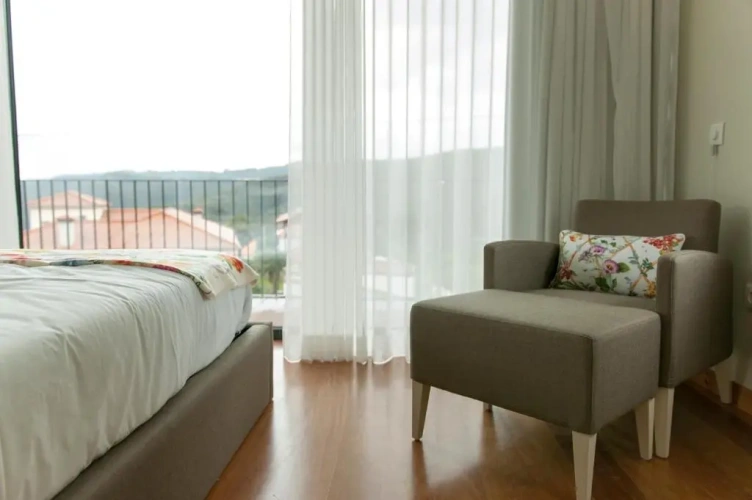 6 Bedrooms Cottage