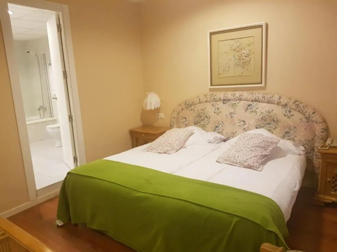 Economy Triple room