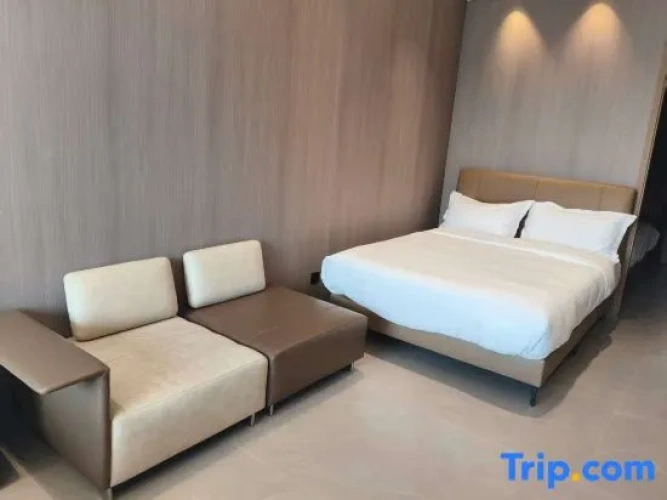 Family Suite with courtyard view