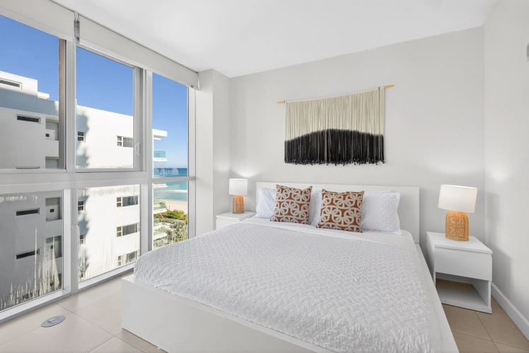 1 Bedroom Apartment with sea view