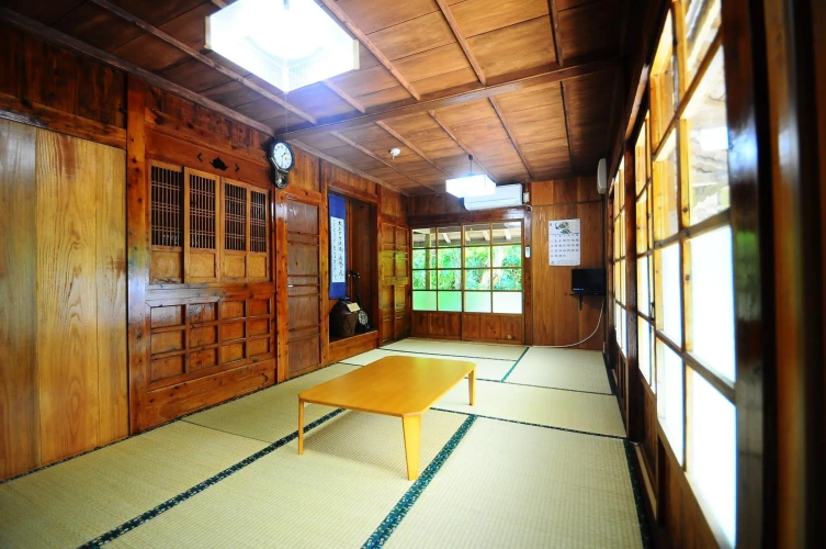 Standard Family room
