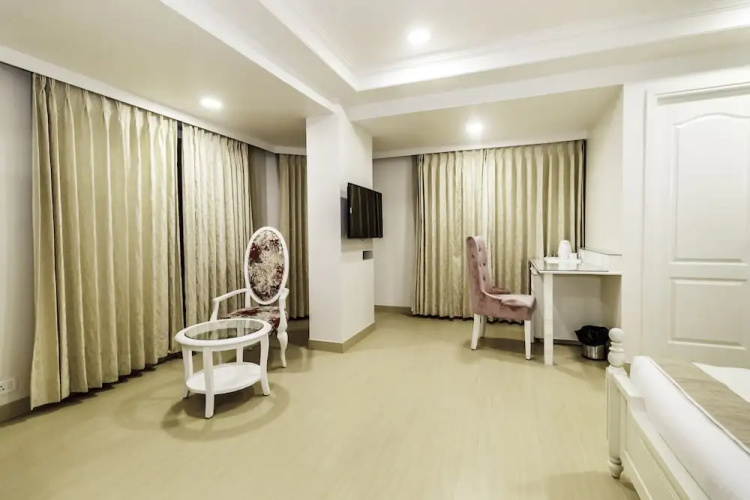 Cygnett Lite Grand, jaipur