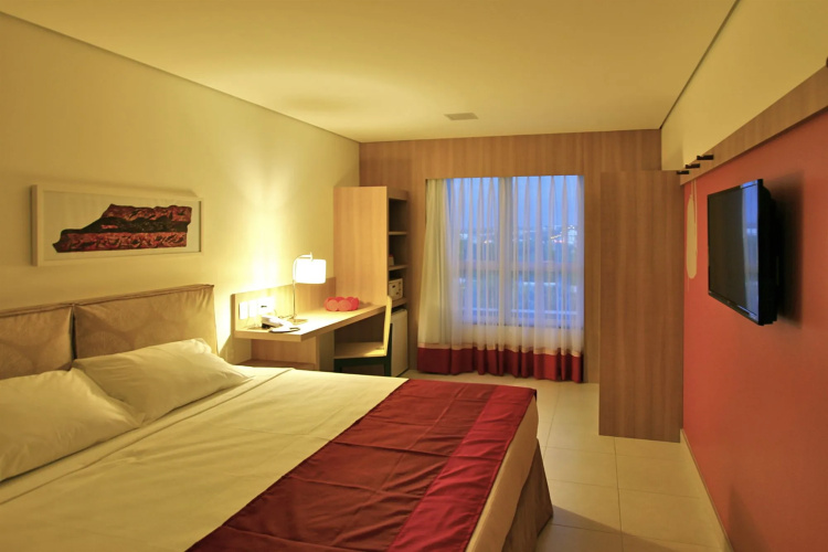 iu-á Hotel