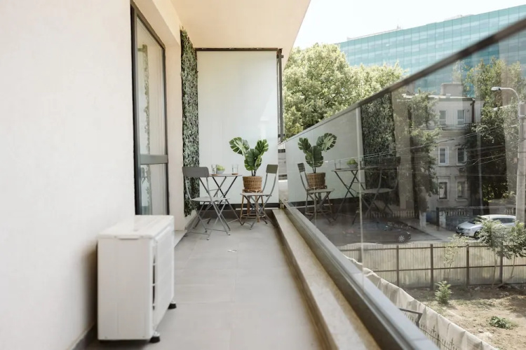 Dec Apartments