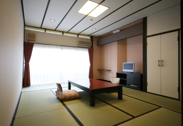 Albergo Yuraku