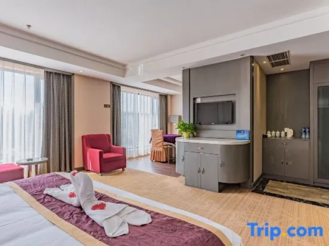 Double Suite