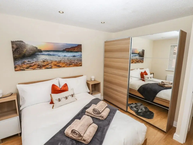 3 Rothbury Place
