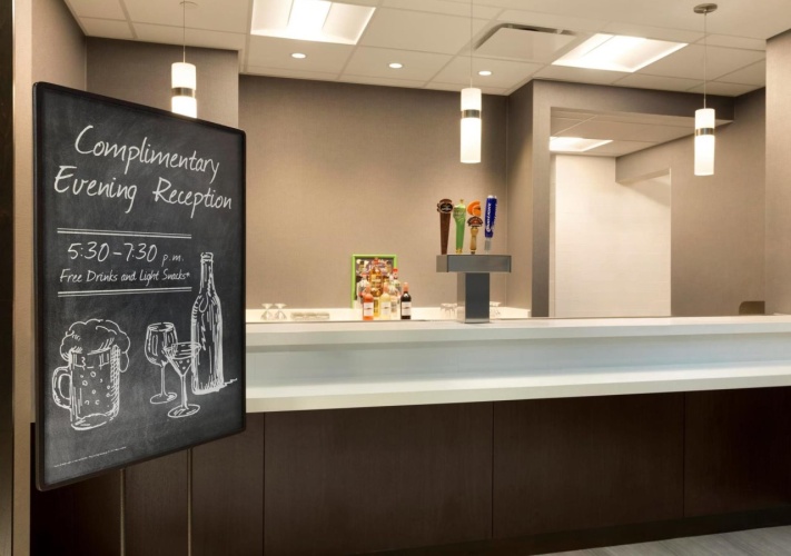 Embassy Suites by Hilton Chicago Lombard Oak Brook photo 37