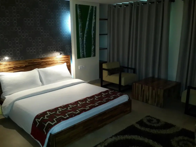 Roots Apartment Hotel