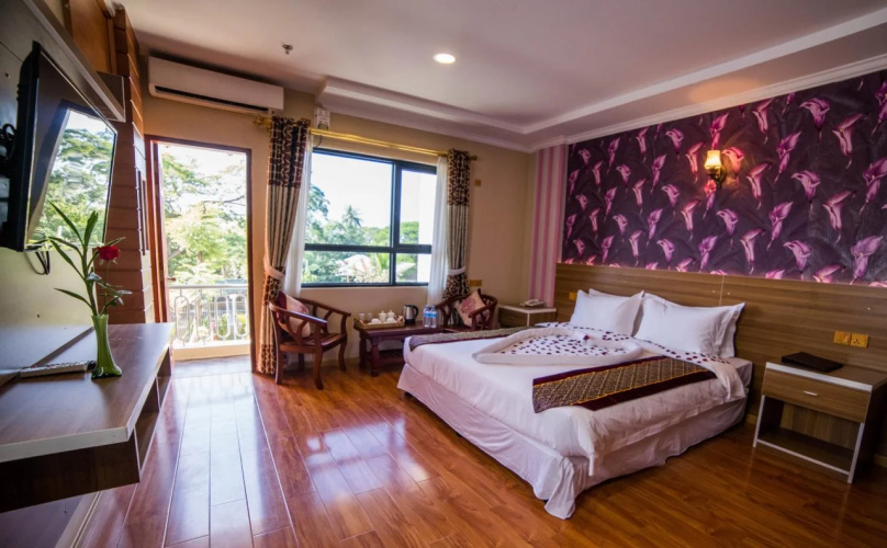 Thiri Thitsar Hotel