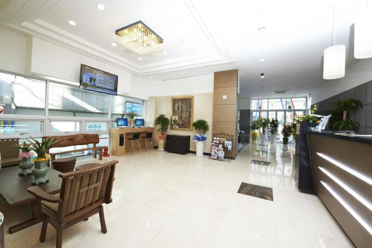 Hotel Noah