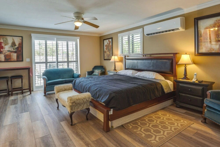 Guest rooms