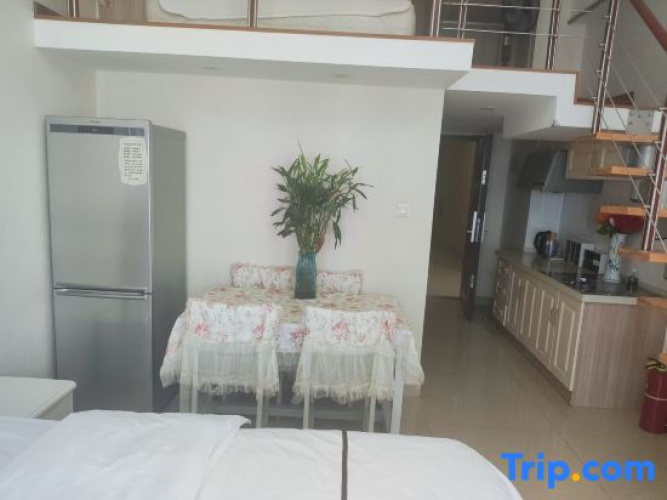 Shanghai Fuxiangju Homestay (Fengxian Baolong Plaza) - Shanghai