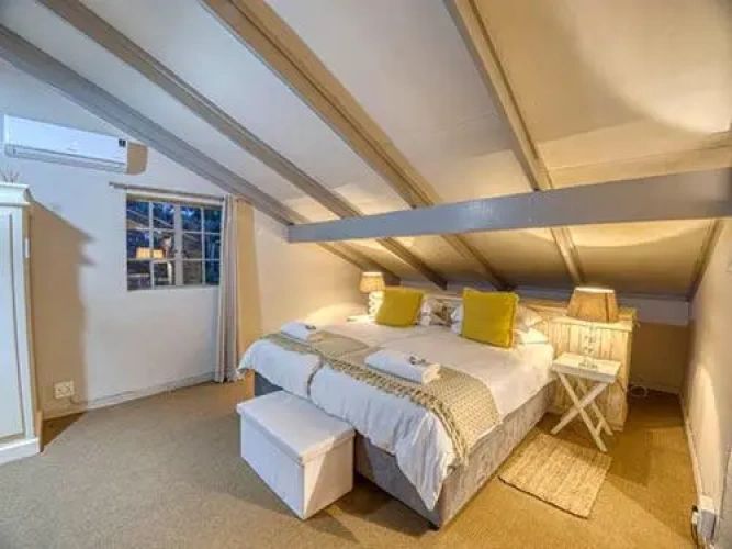 3 Bedrooms Cottage