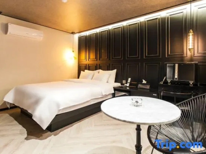 Premium room