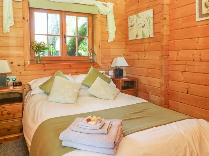 Pond Cabin