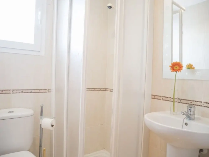 2 Bedrooms Comfort Apartment with pool view