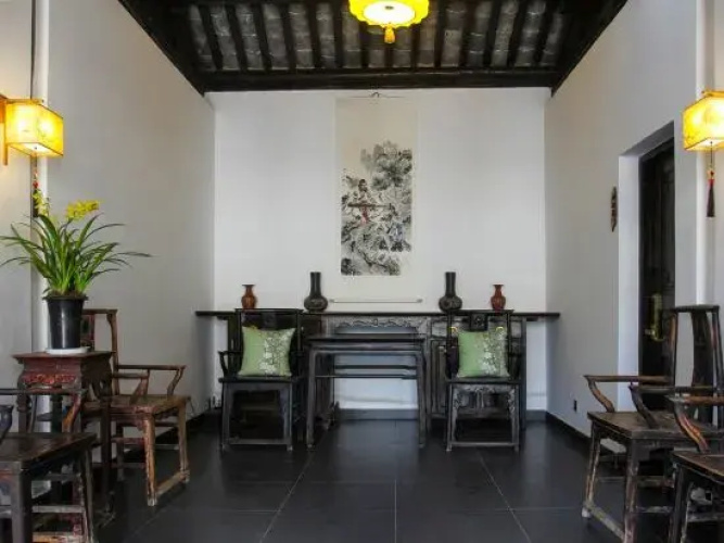 Jianshui Intoxicated & Elegant Inn