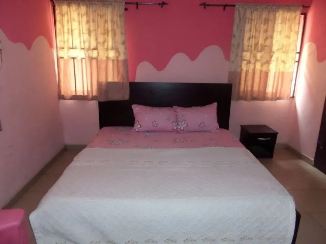 Phadis Hotel
