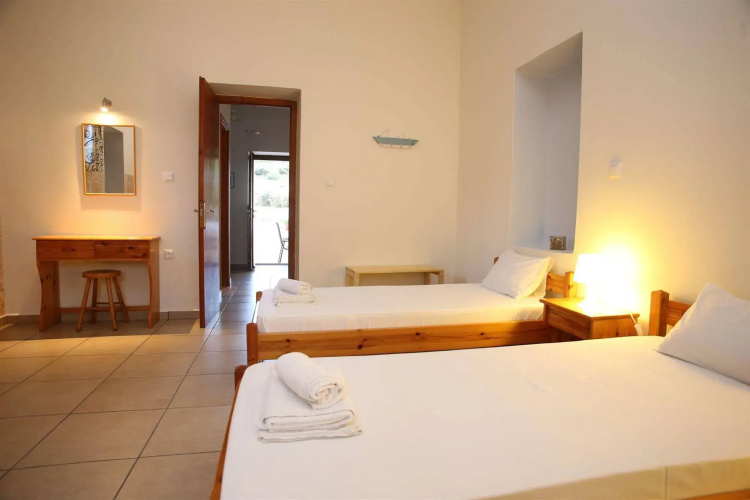 Oasis Rooms & Studios