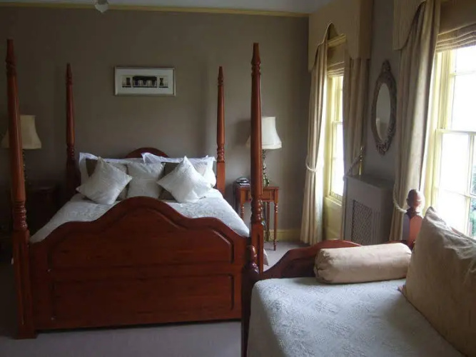Hilden House