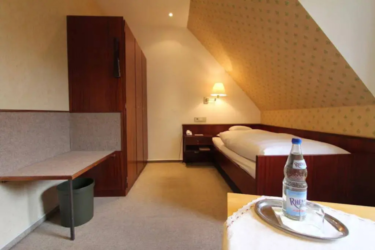 Hotel Gasthaus Trster