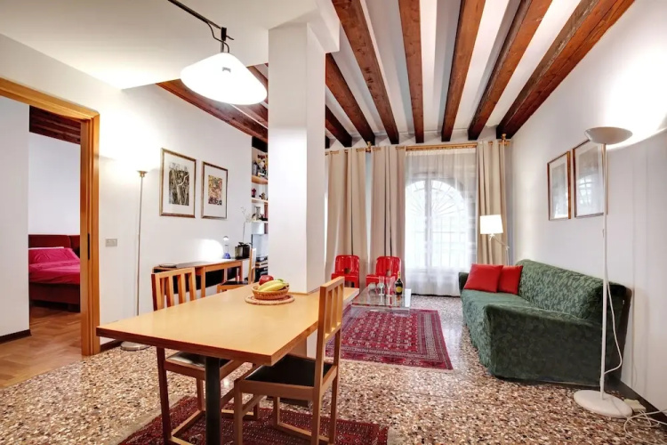 Venice Suite Apartment