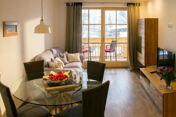 Apartment with balcony