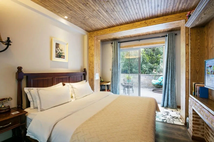 Standard Double room with balcony