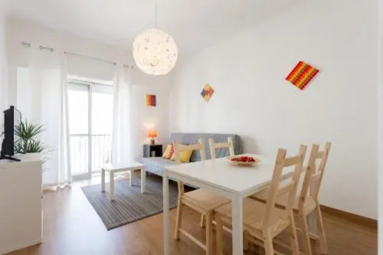 Feels Like Home Marques Bright Apartment